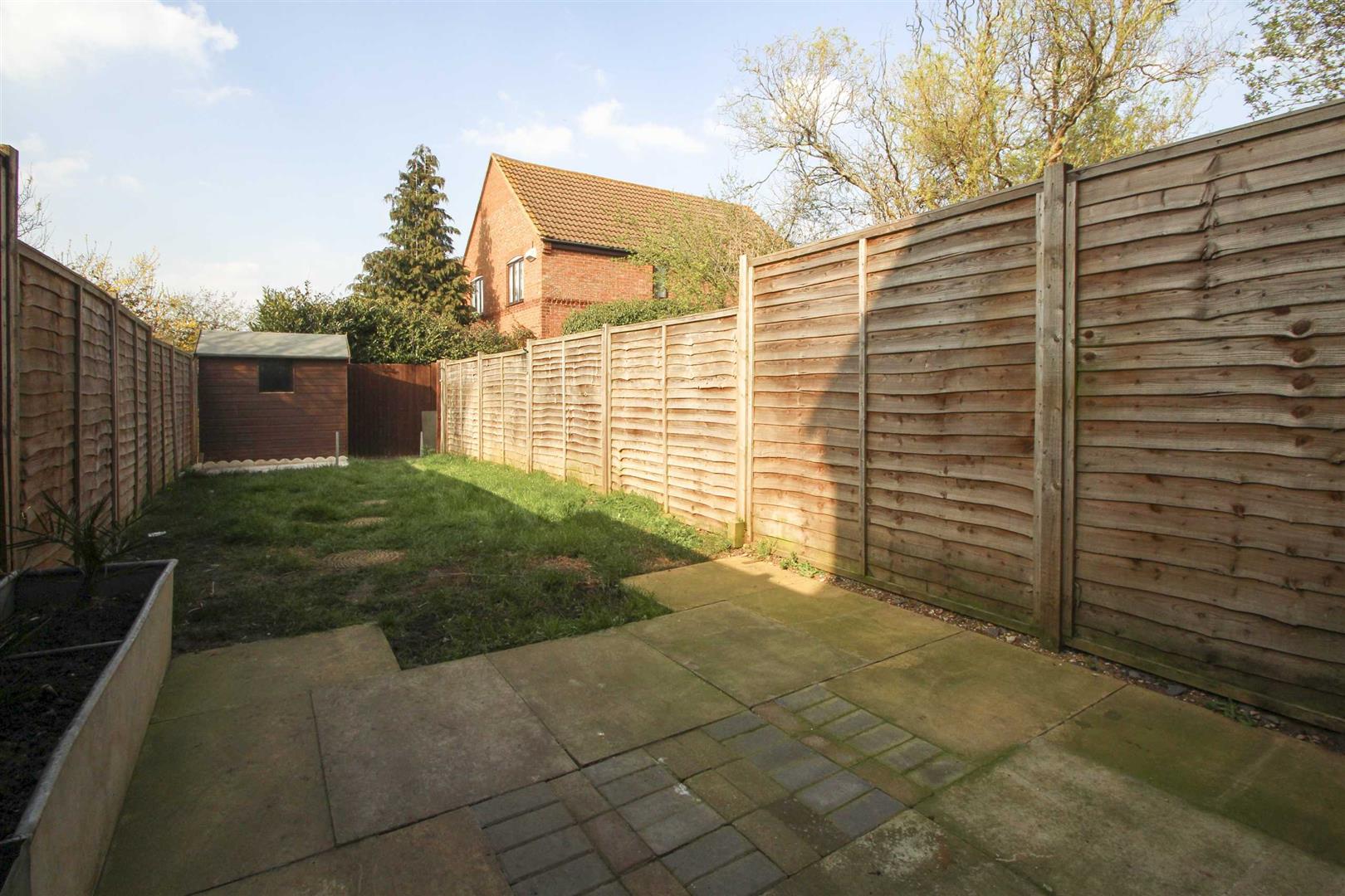 Isaacson Drive, Wavendon Gate, Milton Keynes